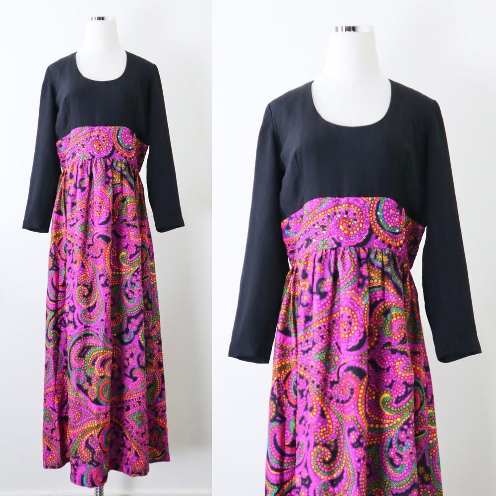 Vintage 1970 Paisley Print Scoop Neck Maxi Dress Rhinestone Disco Hippie